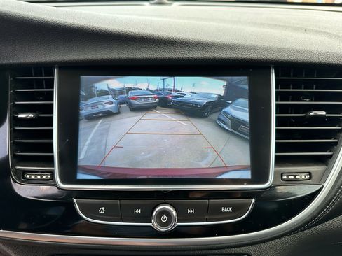 Used 2021 Buick Encore Preferred image 45