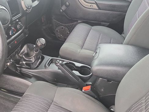 Used 2012 Jeep Wrangler Sport image 18