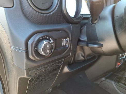 New 2026 Jeep Gladiator Rubicon image 17