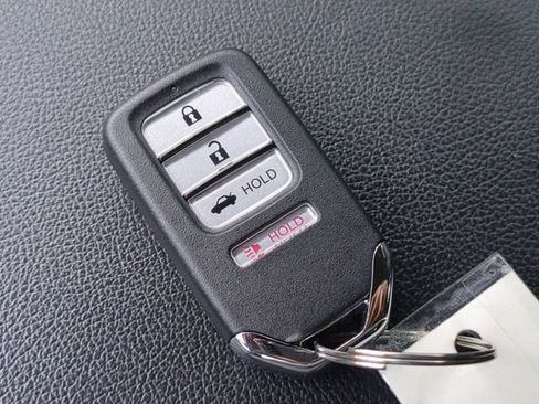 Used 2021 Honda Accord Sport image 21