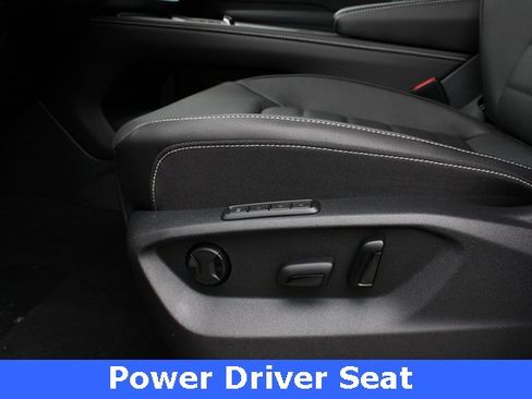 New 2026 Volkswagen Atlas Cross Sport SEL R-Line image 3