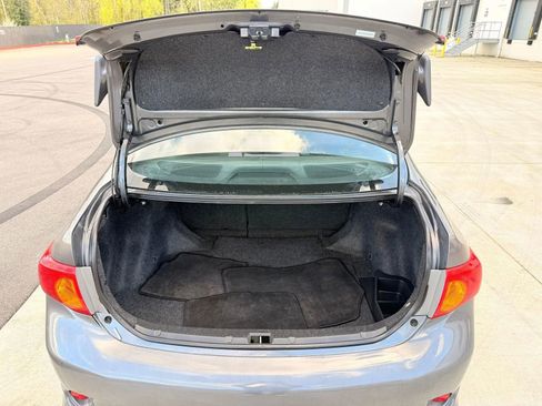 Used 2010 Toyota Corolla S image 17