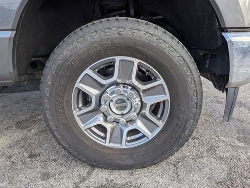 Used 2023 Ford F250 XLT image 10