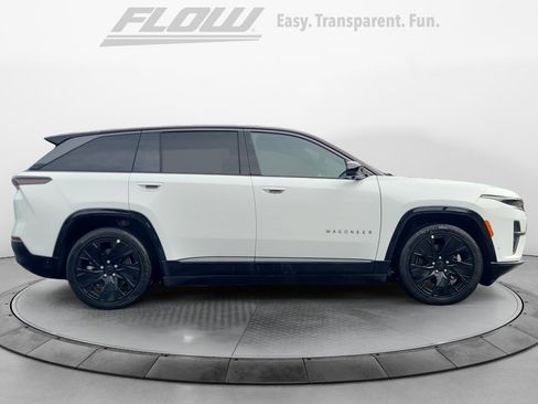 New 2025 Jeep Wagoneer S Launch Edition image 8