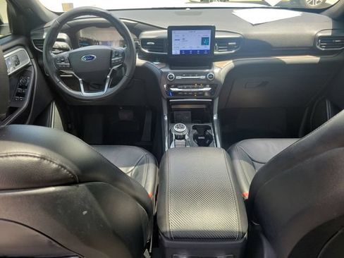 Used 2020 Ford Explorer Limited w/ Class III Trailer Tow Package AWD/4WD image 24