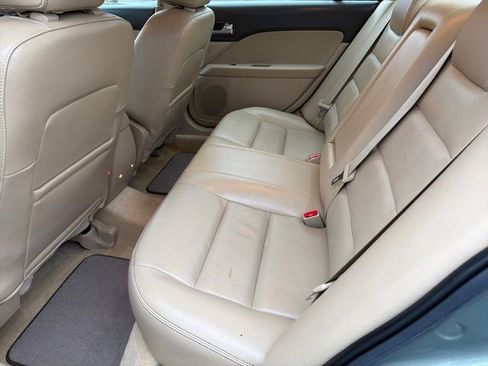Used 2009 Ford Fusion SEL image 10