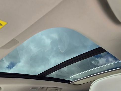 New 2026 Volvo XC90 T8 Ultra w/ Protection Package Premier image 18