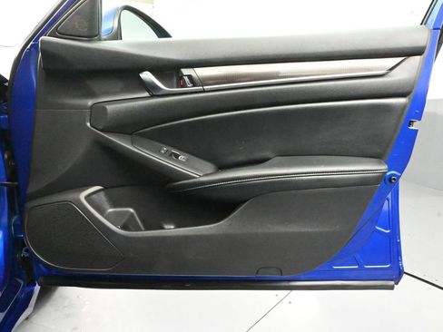 Used 2018 Honda Accord Sport image 40