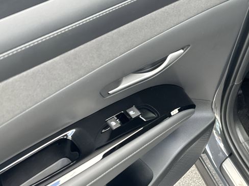 New 2026 Hyundai Tucson Limited image 13