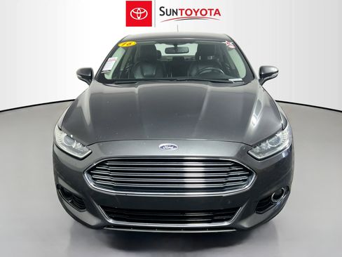 Used 2016 Ford Fusion Titanium FWD image 10