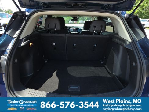 Used 2023 Buick Encore GX Preferred w/ Cold Weather Comfort Package AWD/4WD image 32