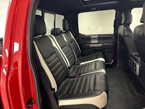 Used 2016 Ford F150 XLT w/ Equipment Group 302A Luxury image 22