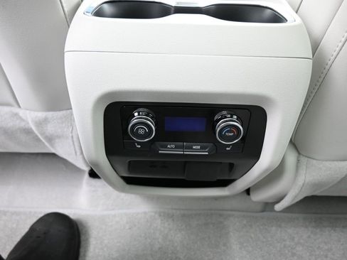 New 2026 Buick Enclave Avenir w/ Super Cruise Package image 23