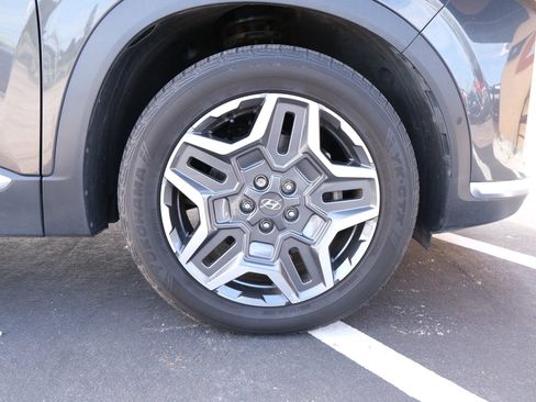 Used 2021 Hyundai Santa Fe Limited w/ Cargo Package image 19