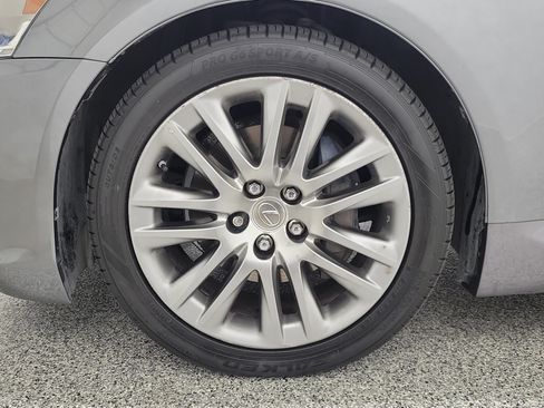 Used 2013 Lexus LS 460 w/ Comfort Pkg RWD image 7