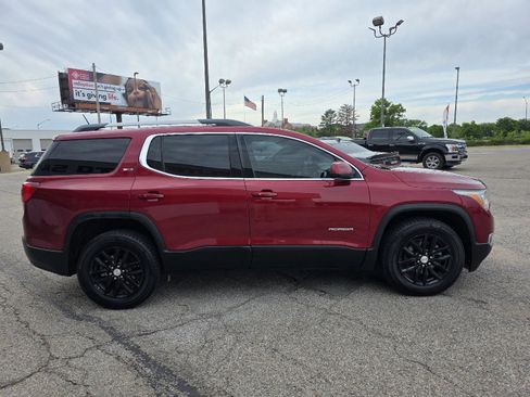 Used 2019 GMC Acadia SLT FWD image 4