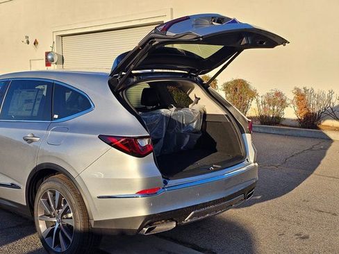 New 2026 Acura MDX w/ Technology Package image 9