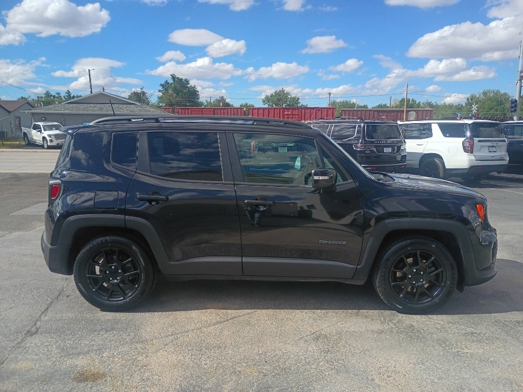 Used 2020 Jeep Renegade Altitude FWD image 5