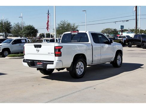 Certified 2024 Nissan Frontier SV w/ SV Convenience Package image 5
