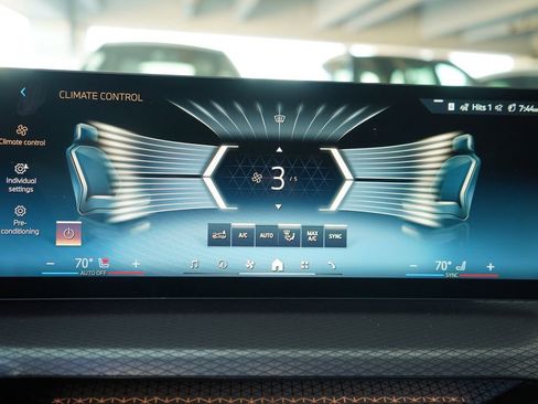 New 2026 BMW 330i 330i w/ M Sport Package image 17