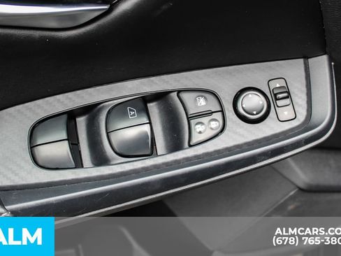 Used 2024 Nissan Sentra SV FWD image 37