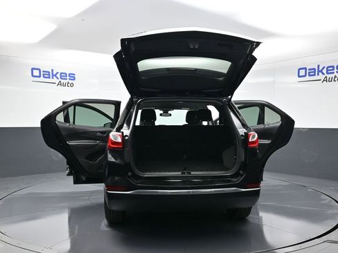 Used 2020 Chevrolet Equinox LT image 54