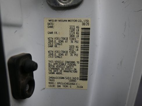 Used 2021 Nissan Titan S w/ S Utility Package image 11