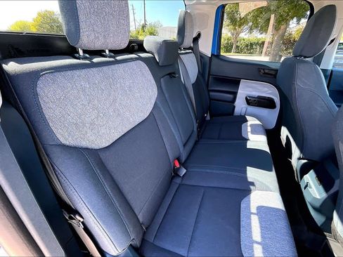 Certified 2025 Ford Maverick XLT image 20