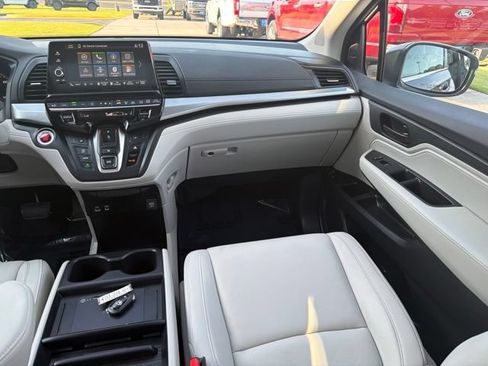 Used 2025 Honda Odyssey EX-L image 14
