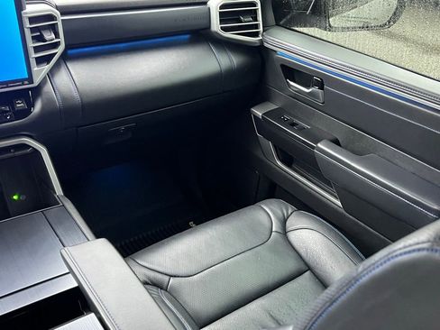 Used 2024 Toyota Tundra Platinum image 18