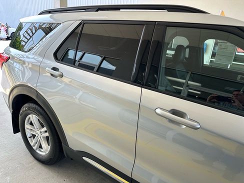 Certified 2020 Ford Explorer XLT w/ Equipment Group 202A image 10