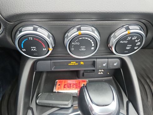 Used 2019 FIAT 124 Spider Lusso w/ Convenience Group image 27