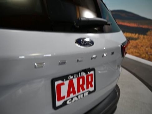 Used 2025 Ford Escape ST-Line image 15