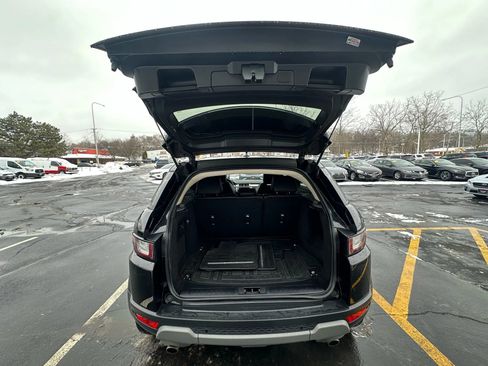 Used 2016 Land Rover Range Rover Evoque SE image 30