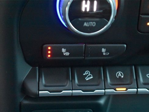 Used 2022 Chevrolet Silverado 1500 RST image 33