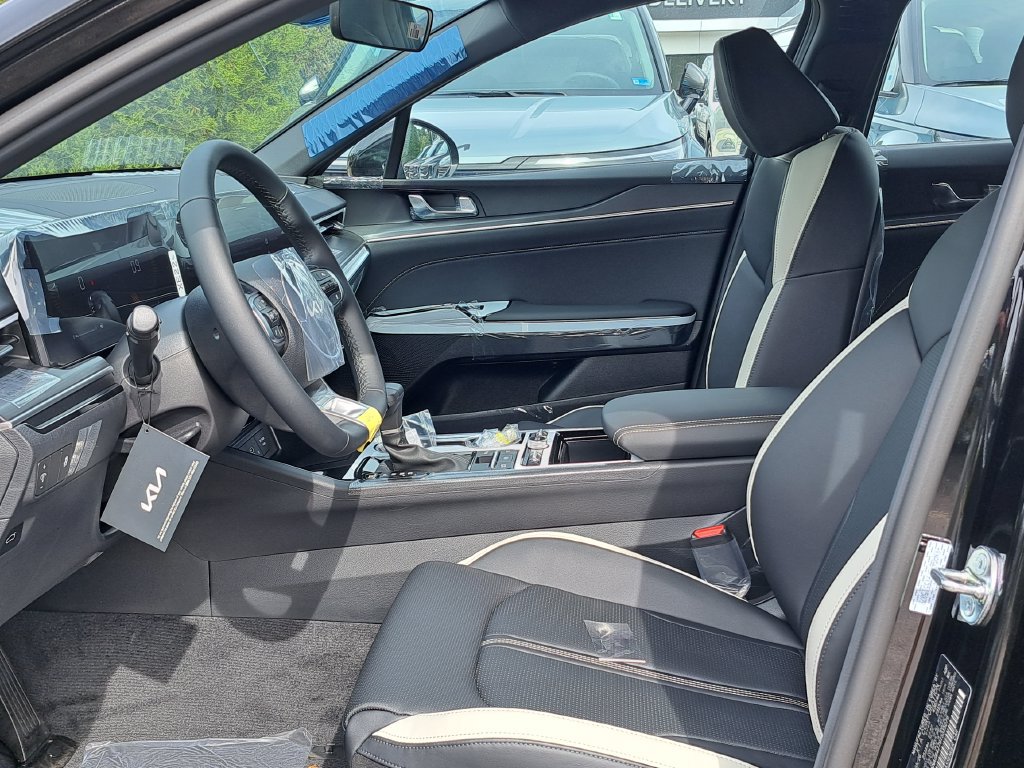 New 2026 Kia K5 GT-Line FWD image 12