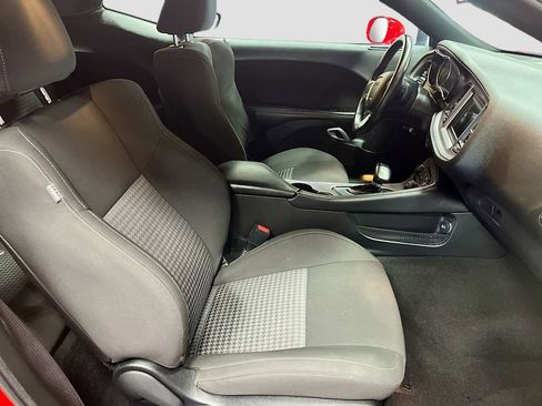 Used 2023 Dodge Challenger GT AWD/4WD image 26