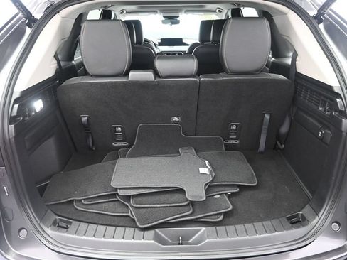 Used 2024 MAZDA CX-90 Plug-In Hybrid w/ Preferred AWD/4WD image 34