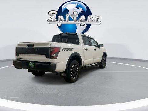 Used 2023 Nissan Titan PRO-4X w/ Pro-4x Convenience Package image 10
