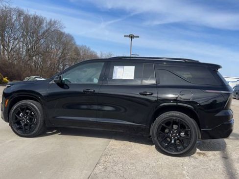 Used 2026 Chevrolet Traverse RS w/ LPO, Floor Liner Package image 6