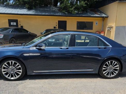 Used 2017 Lincoln Continental Reserve w/ Technology Package AWD/4WD image 9