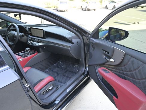 Used 2024 Lexus LS 500 F Sport image 50
