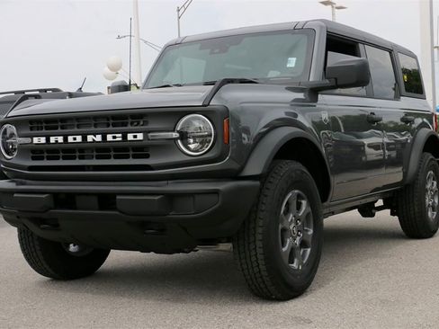 New 2025 Ford Bronco Big Bend image 1