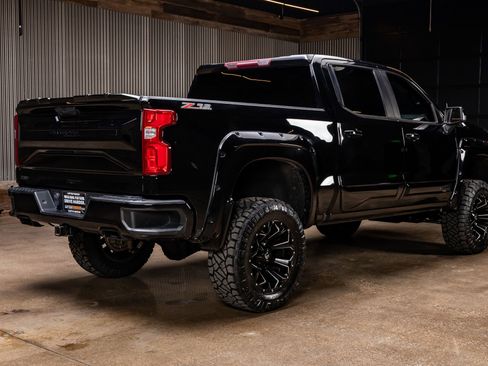 Used 2022 Chevrolet Silverado 1500 RST image 9