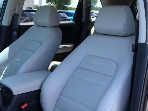 Used 2025 Honda CR-V EX-L image 11
