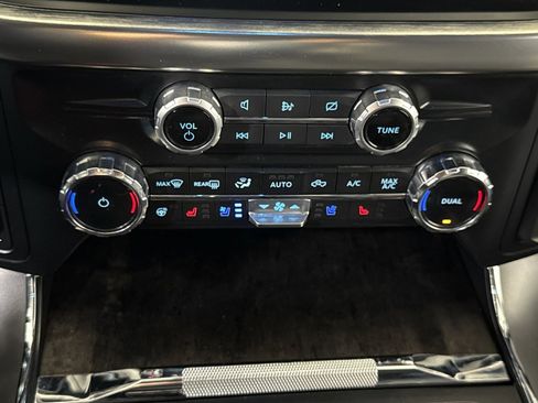 Used 2023 Ford F150 Lariat w/ Equipment Group 502A High image 28