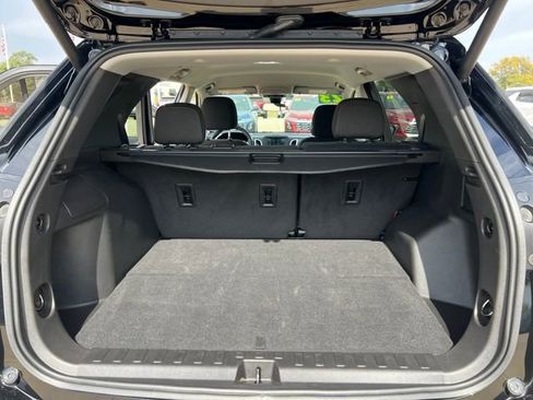 Certified 2023 Chevrolet Equinox LT w/ Driver Convenience Package image 17