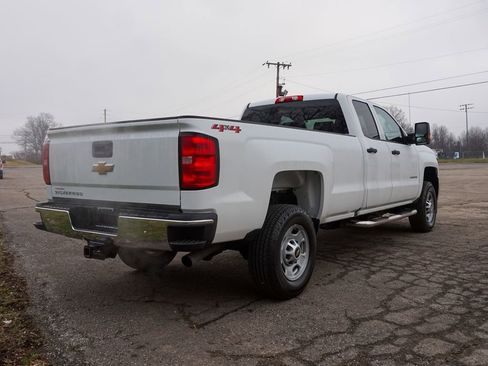 Used 2019 Chevrolet Silverado 2500 W/T w/ WT Convenience Package AWD/4WD image 3