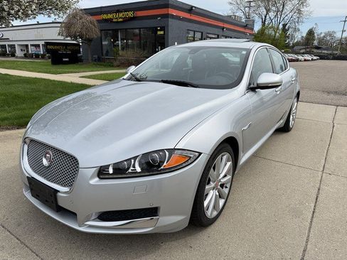 Used 2014 Jaguar XF 3.0 image 1