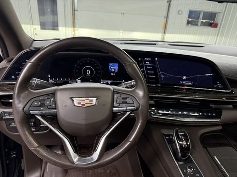 Used 2021 Cadillac Escalade ESV Sport w/ Driver Assist Tech Package image 16